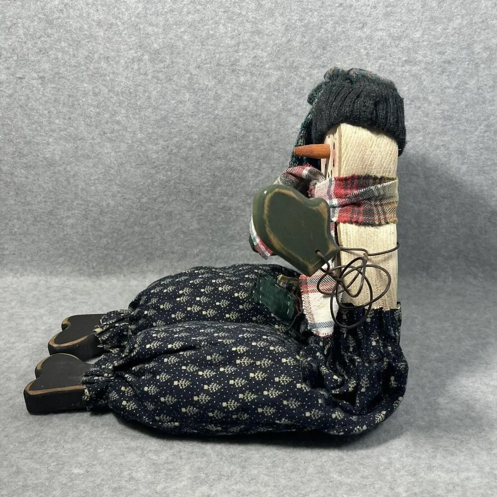 Snowman‎ Wooden Shelf Sitter Plaid Scarf  Knitted Hat Wood Mittens Holiday Decor